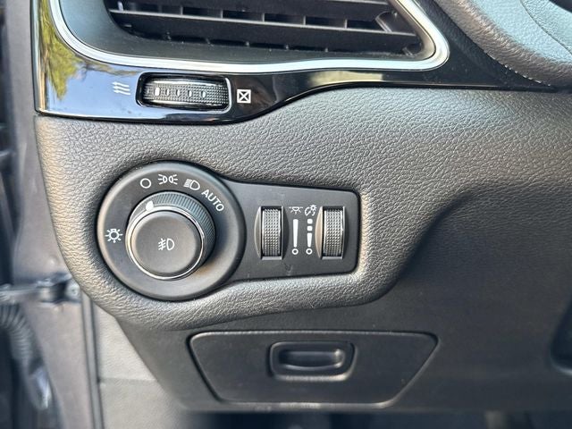 2021 Jeep Cherokee Altitude