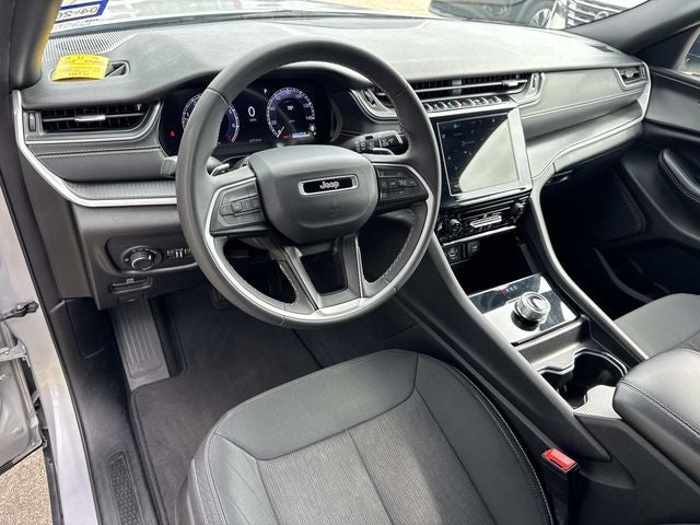 2024 Jeep Grand Cherokee L Laredo