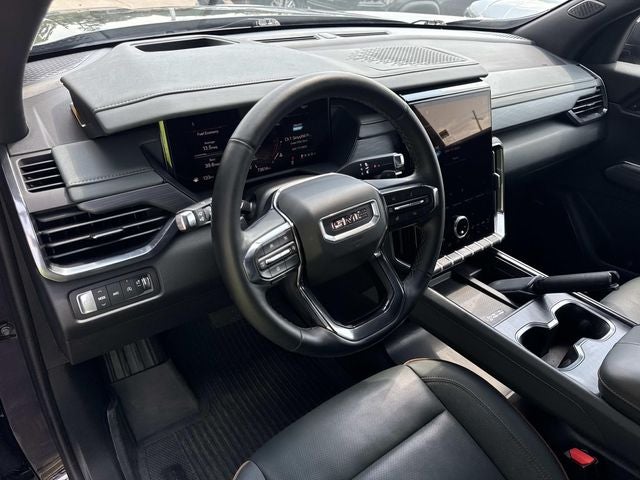 2024 GMC Acadia AT4
