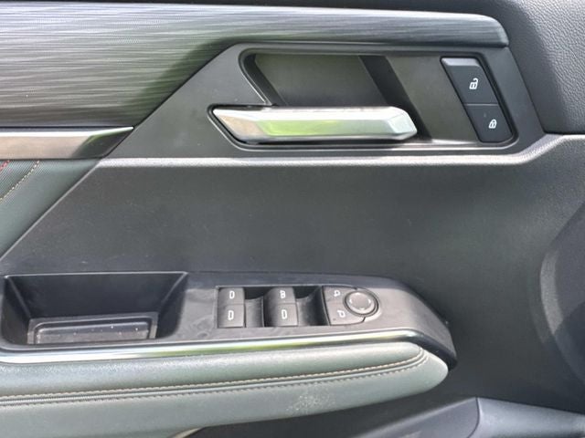 2024 GMC Acadia AT4