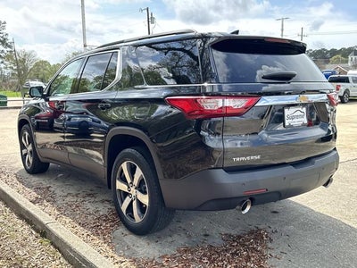 2021 Chevrolet Traverse LT Leather