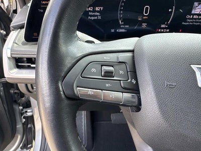 2025 Cadillac XT4 Premium Luxury