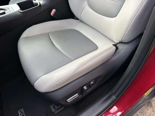 2025 Toyota RAV4 Hybrid XLE Premium