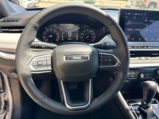 2025 Jeep Compass Limited - Photo 15