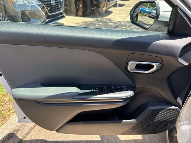 2025 Kia K4 LXS - Photo 12