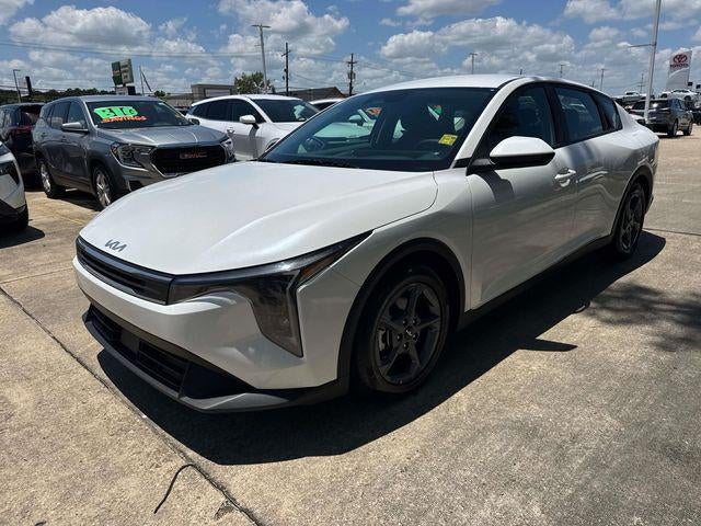 2025 Kia K4 LXS - Photo 23