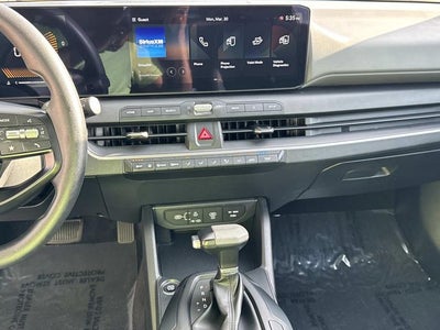 2025 Kia K4 LXS