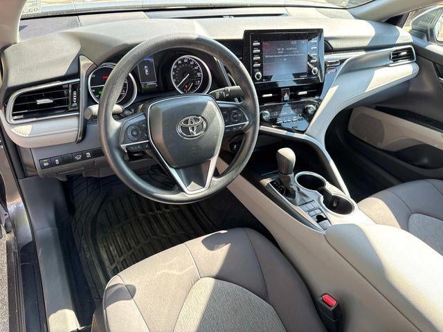 2024 Toyota Camry Hybrid LE
