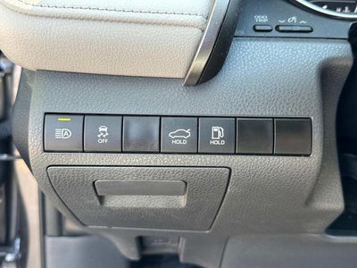 2024 Toyota Camry Hybrid LE