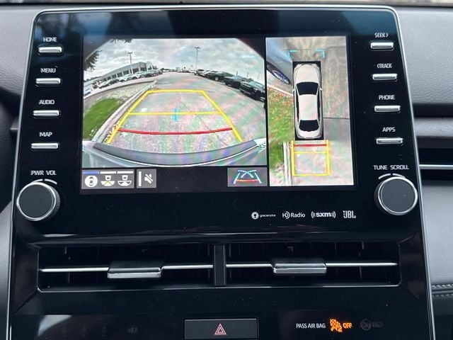 2022 Toyota Avalon Hybrid Limited