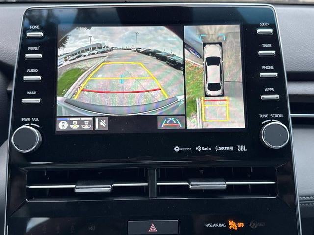 2022 Toyota Avalon Hybrid Limited