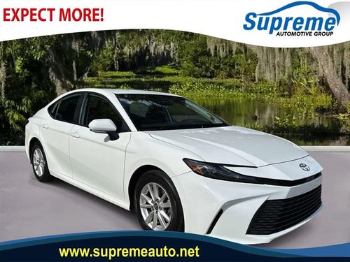 2025 Toyota Camry LE