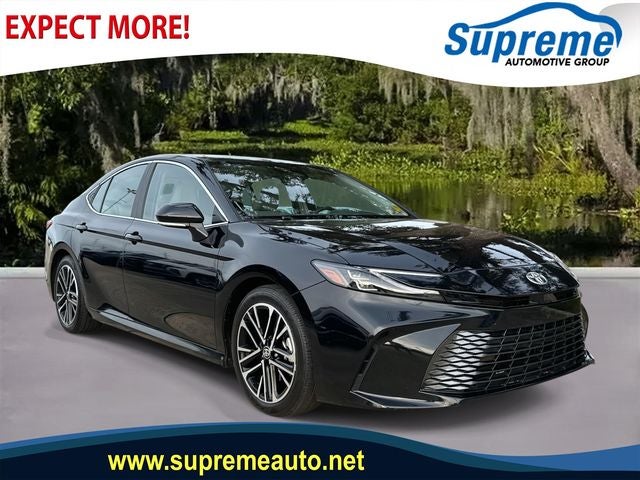 2025 Toyota Camry XLE