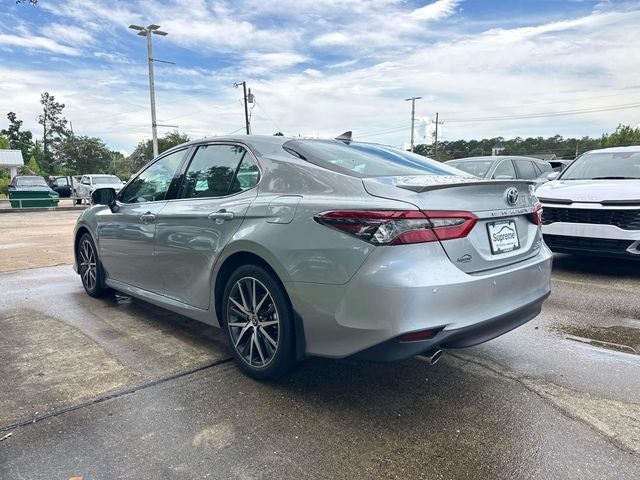 2024 Toyota Camry Hybrid XLE