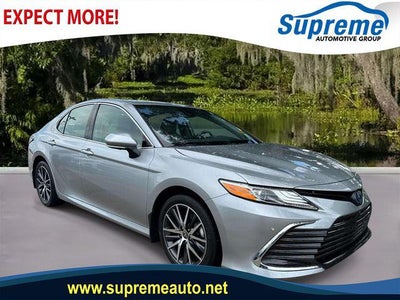 2024 Toyota Camry Hybrid XLE