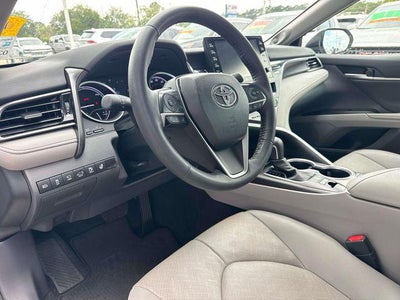 2024 Toyota Camry Hybrid XLE