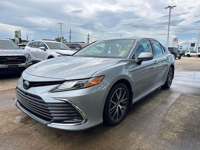 2024 Toyota Camry Hybrid XLE