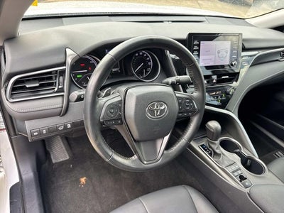 2024 Toyota Camry Hybrid SE