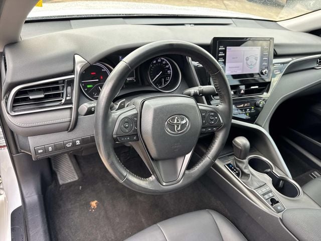 2024 Toyota Camry Hybrid SE