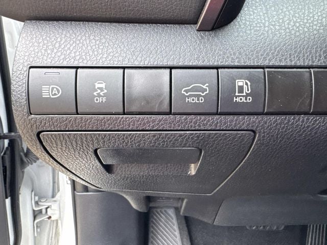 2024 Toyota Camry Hybrid SE