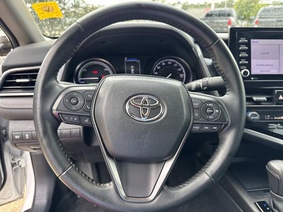 2024 Toyota Camry Hybrid SE