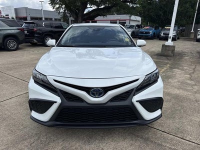 2024 Toyota Camry Hybrid SE