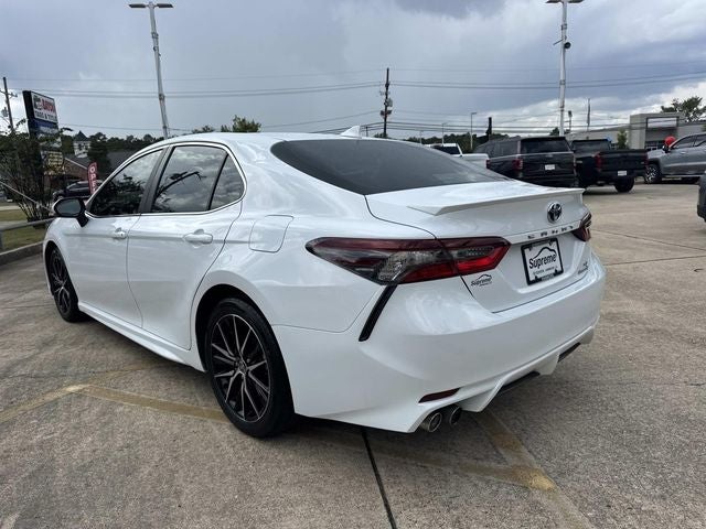 2024 Toyota Camry Hybrid SE