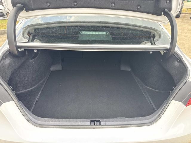 2024 Toyota Camry Hybrid SE