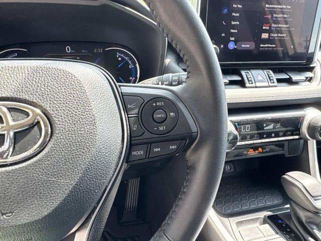 2023 Toyota RAV4 Hybrid XLE Premium