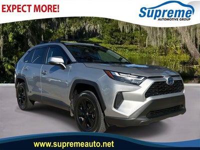 2022 Toyota RAV4 Hybrid XLE