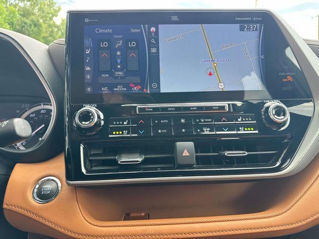 2022 Toyota Highlander Platinum