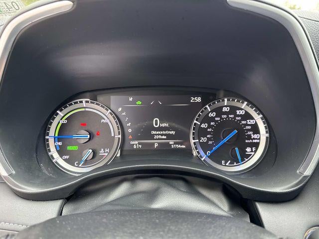 2022 Toyota Highlander Hybrid XLE