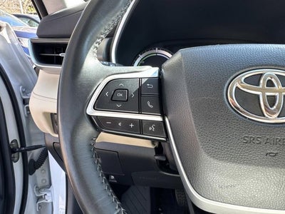 2023 Toyota Highlander Hybrid XLE