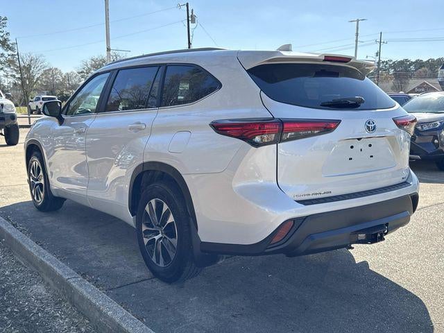 2023 Toyota Highlander Hybrid XLE