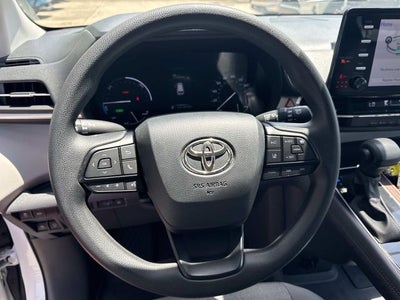 2024 Toyota Sienna LE 8 Passenger