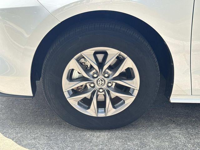 2024 Toyota Sienna LE 8 Passenger
