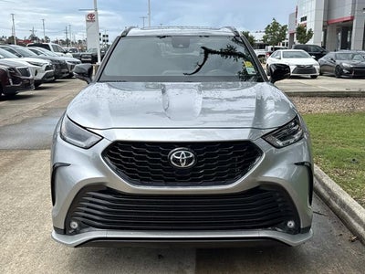 2022 Toyota Highlander XSE