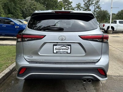 2022 Toyota Highlander XSE
