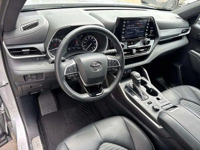 2022 Toyota Highlander XSE