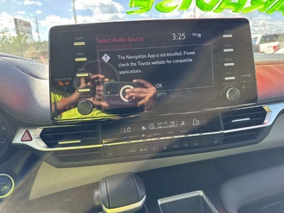 2024 Toyota Sienna XLE 8 Passenger