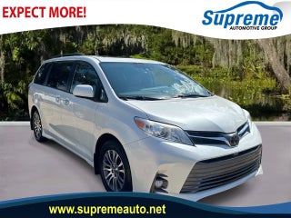 2020 Toyota Sienna XLE 8 Passenger