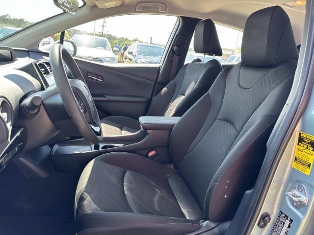 2022 Toyota Prius L
