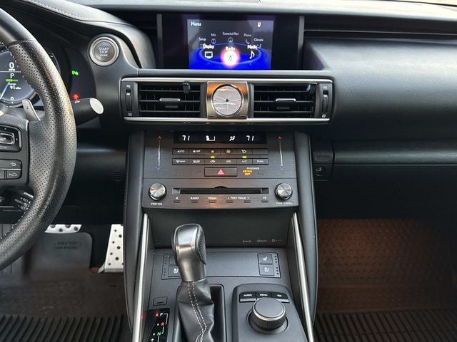 2019 Lexus IS 300 F SPORT