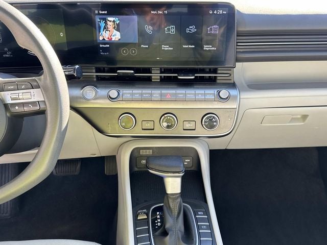 2024 Hyundai Kona SE