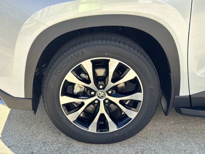 2026 Toyota Grand Highlander Hybrid Base