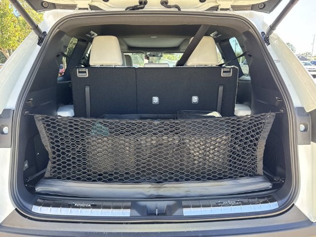 2026 Toyota Grand Highlander Hybrid Base