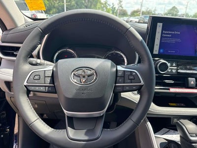 2026 Toyota Highlander Hybrid Hybrid XLE