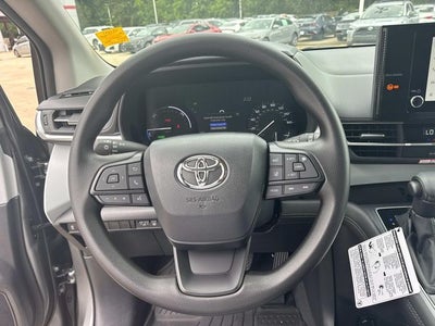 2026 Toyota Sienna LE