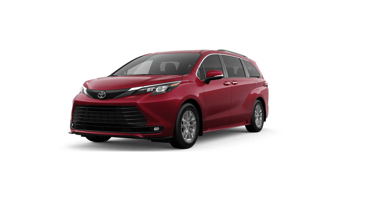 2026 Toyota Sienna XLE 8-Passenger Hybrid FWD's photo