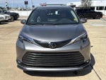 2026 Toyota Sienna XLE 8 Passenger